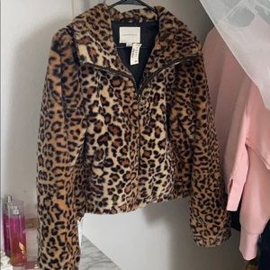 NWT CHEETAH/LEOPARD PRINT SHERPA JACKET
